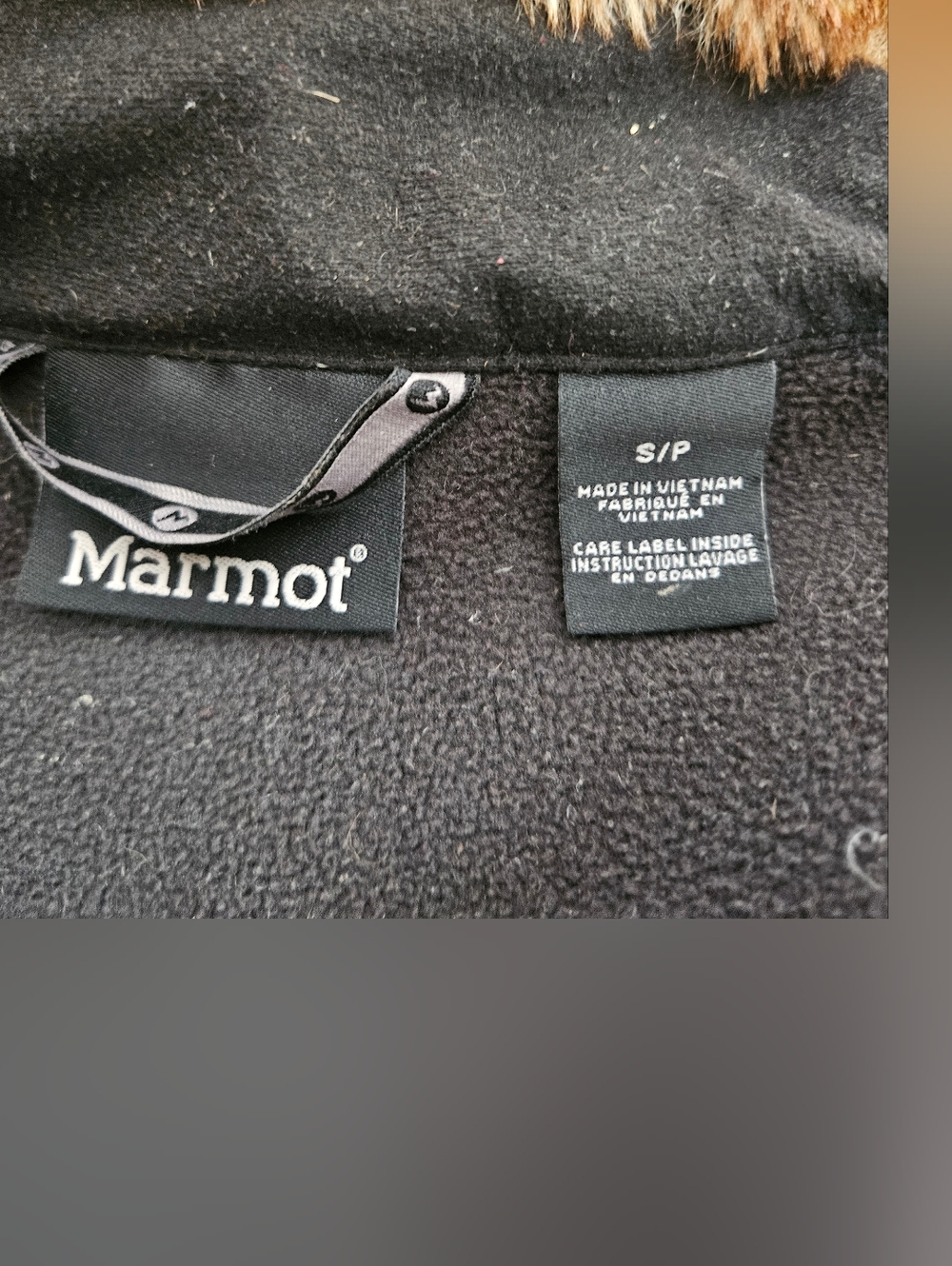 Marmot Women's Furlong Vest Faux Fur Black Size Small - Picture 2 of 11